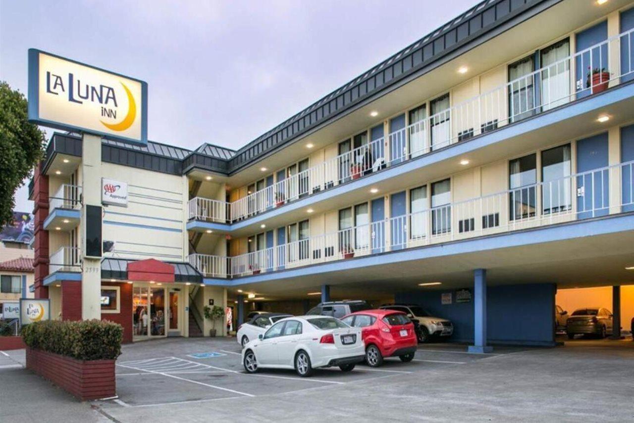 Hotel La Luna 2*